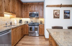 300 Prater Road, Avon, CO 81620