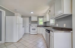 405 N Rodeo Drive, Gladewater, TX 75646