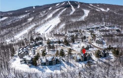35 White Loop, Ludlow, VT 05149