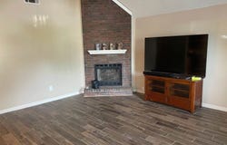 6557 S SUNGATE Dr, Bartlett, TN 38135