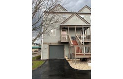 1099 Riverside Dr, Beaver, PA 15009