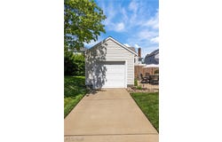 3713 Hanlin Way, Weirton, WV 26062