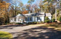 2783 S Hillandale Circle, Macon, GA 31204