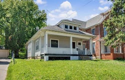 2501 Central Avenue, Dubuque, IA 52001