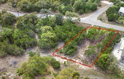 109 Asa Harold, Blanco, TX 78606