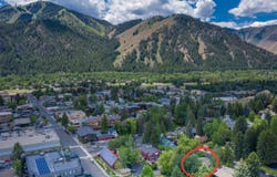 560 E 6th St, Ketchum, ID 83340
