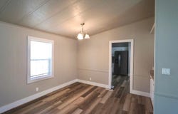 107 Fourth St, Ingram, TX 78025