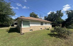 815 E 1st, Eureka, KS 67045