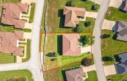 185 Stoney Pointe Drive, Hollister, MO 65672
