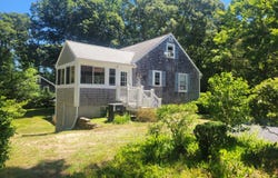 177 Bayview Circle, Osterville, MA 02655