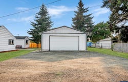 490 W A St, Lebanon, OR 97355