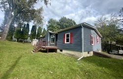 31 Penny Lane, Averill Park, NY 12018