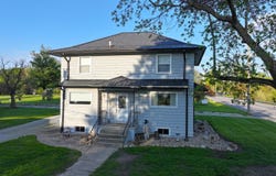 321 E 13th Street, Winamac, IN 46996