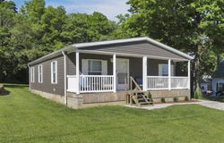 123 E South Street, Lithopolis, OH 43136