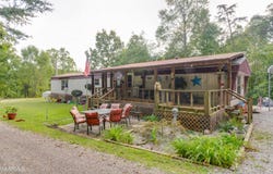 166 Lester Ledbetter Lane, Hilham, TN 38568