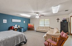 231 Cedarwood Dr, Enchanted Oaks, TX 75156