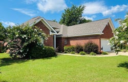 141 St James Place, Grenada, MS 38901