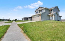 803 Mont Clair St, Solon, IA 52333