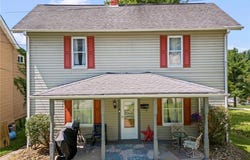 259 Cherry Ave, Houston, PA 15342