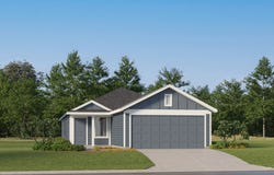 105 lacksmith Way, Pleasanton, TX 78064