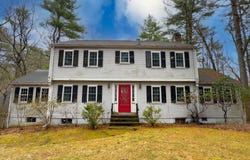 111 Log Hill Rd, Carlisle, MA 01741