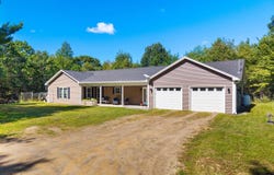 5 Howards Lane, Windsor, ME 04363