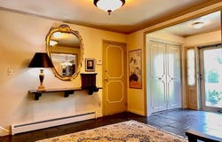40 Knott Drive, Glen Cove, NY 11542