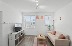 1550 Drexel Ave, Miami Beach, FL 33139