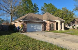 7021 Chinquapin Ct, Picayune, MS 39466