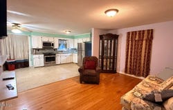 160 Pinewood Drive, Arapahoe, NC 28510