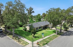 1325 OVERLOOK Drive, MOUNT DORA, FL 32757