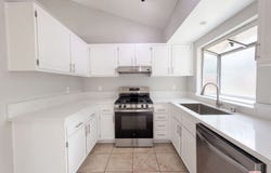 545 Spruce Ct, Palmdale, CA 93550