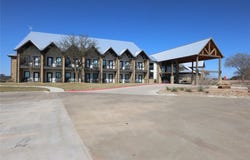 17 Turnberry Loop, Graford, TX 76449