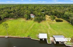 9445 County Road 97, Elberta, AL 36530