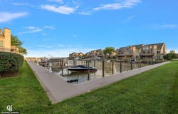 26151 harbour pointe dr N, Harrison Twp, MI 48045-3209