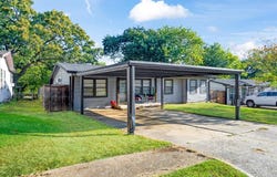1721 Ridgewood Road, Denison, TX 75020