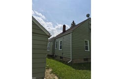 2038 Copeman Boulevard, Flint, MI 48504