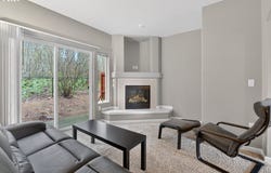 15430 SW SPARROW Loop, Beaverton, OR 97007