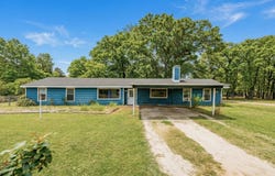 209 Pierce Drive, Mabank, TX 75156