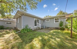 4242 Limestone Drive, Eagan, MN 55122