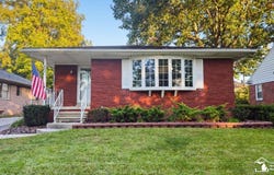 652 Godfroy Avenue, Monroe, MI 48162