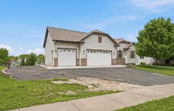 29661 Shoreview Circle, Lindstrom, MN 55045
