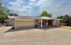 231 Circle Drive, Guymon, OK 73942