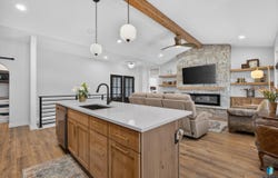 5504 E Morningside Cir, Sioux Falls, SD 57110