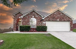 2819 Arabian Lane, Celina, TX 75009
