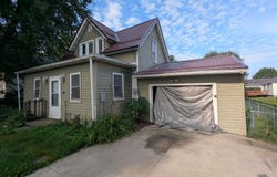 212 NW 8 Street, Waukon, IA 52172