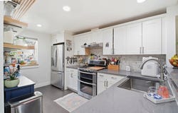 14404 Seagate Dr, San Leandro, CA 94577