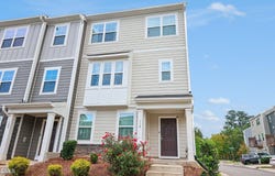 110 Maple Grv Lane, Durham, NC 27703
