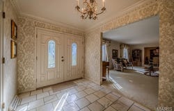 21355 Ember Road, Lebanon, MO 65536