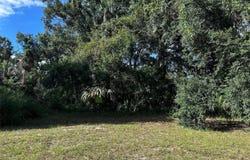 722 HIGHWAY 40 W, INGLIS, FL 34449